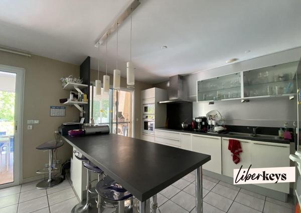 Villa 9 pièces de 175m² Arcachon-Abatilles.