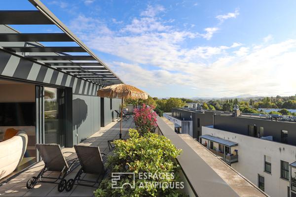 Appartement en attique quartier des arênes avec terrasse à360°