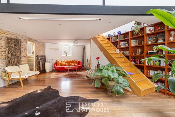 Loft en Duplex au Charme Industriel – Marseille 16ème