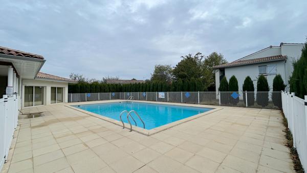 A LOUER APPARTEMENT DE TYPE 2 DANS UNE RESIDENCE DE STANDING -SECTEUR BLAYE , Blaye