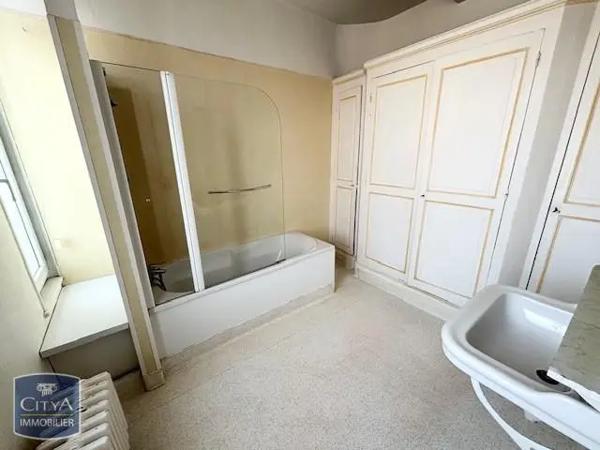 Maison à vendre 10 pièces 246m²