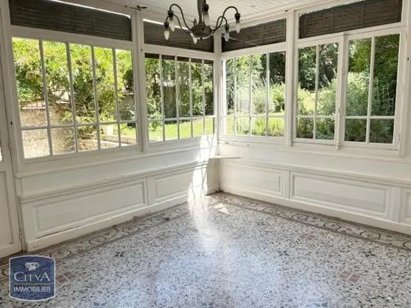 Maison à vendre 10 pièces 246m² Laon (02000)
