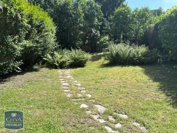 Maison à vendre 10 pièces 246m² Laon (02000)
