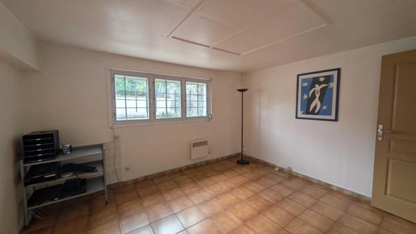 🏢 Bureaux lumineux de 88 m² avec terrasse – Boulevard Gambetta, Calais