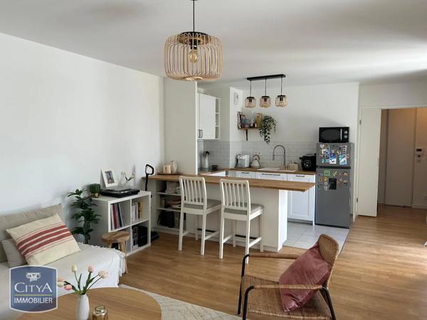Appartement à louer 3 pièces 61.7m² Serris (77700)