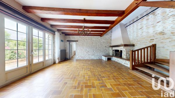 Maison à vendre 5 pièces 113 m² Saint-Germain-Laval