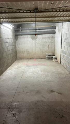 Parking / Box à vendre de 14 m²