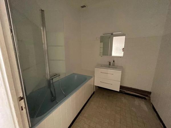 Location Appartement 4 pièces 72 m2 à Lavelanet