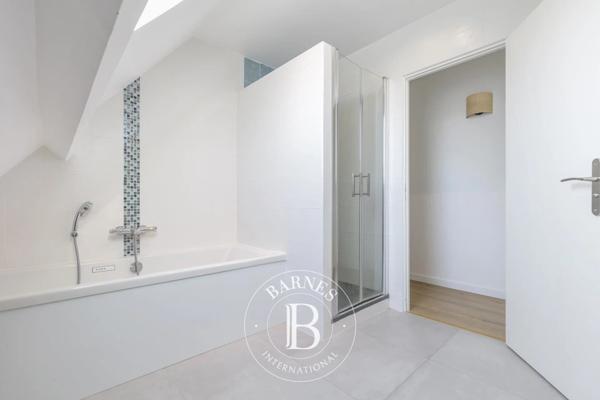 Croissy-sur-Seine, Maison 5 Chambres -  189 m² à vendre