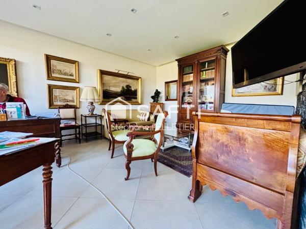 Appartement traversant au calme avec balcon soleil