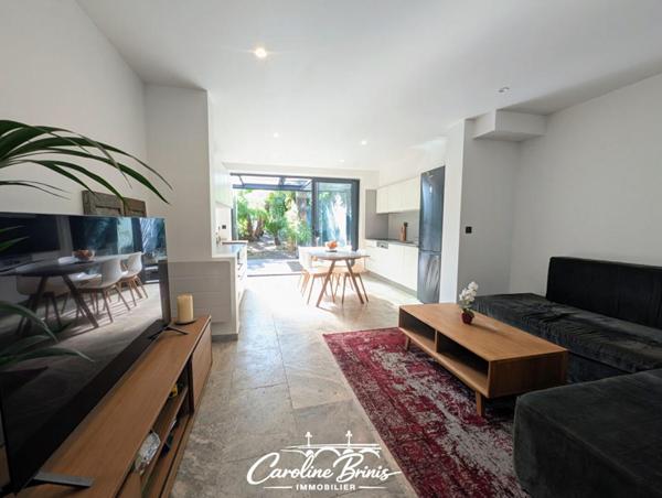 Appartement rénové avec jardin de 90 m² et piscine - Bordeaux St Genes/St Nicolas- T2 bis 60 m²