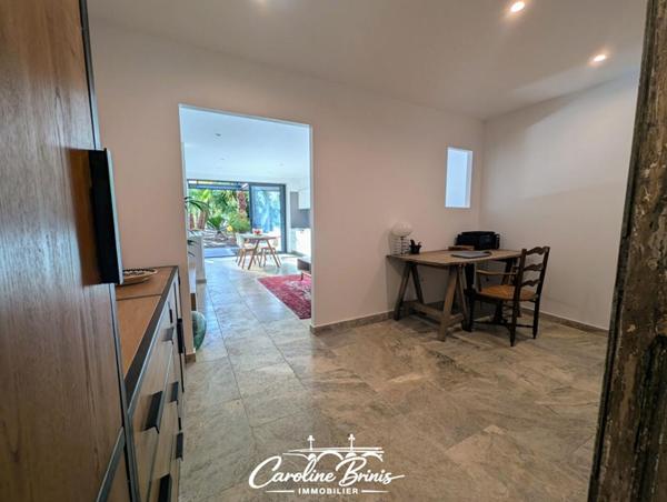 Appartement rénové avec jardin de 90 m² et piscine - Bordeaux St Genes/St Nicolas- T2 bis 60 m²