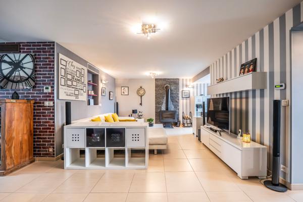 Maison 10 pièces 280 m²