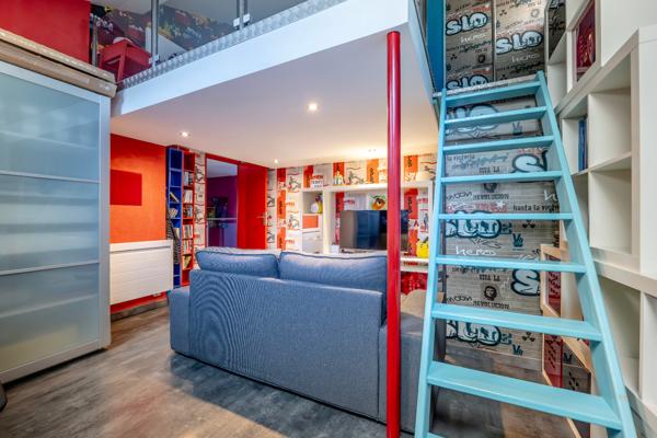 Maison 10 pièces 280 m²