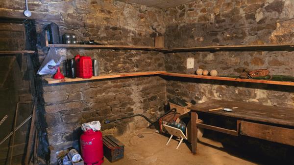 Maison en campagne avec hangars et terrain de plus d'un hectare