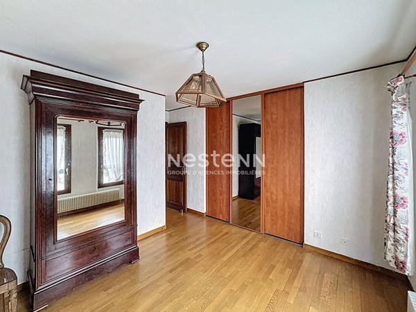 Maison spacieuse à vendre à Domont - 4 chambres, jardin et garage