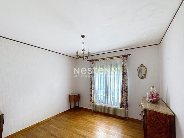 Maison spacieuse à vendre à Domont - 4 chambres, jardin et garage