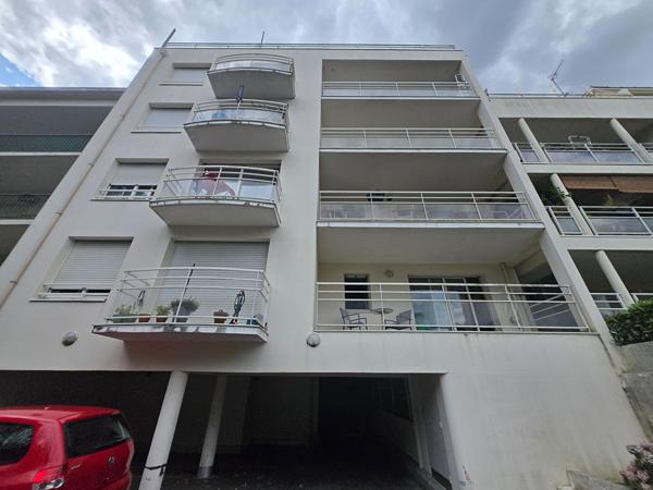 À VENDRE NANTES PROCE : Appartement T2 avec balcon, ascenseur et parking