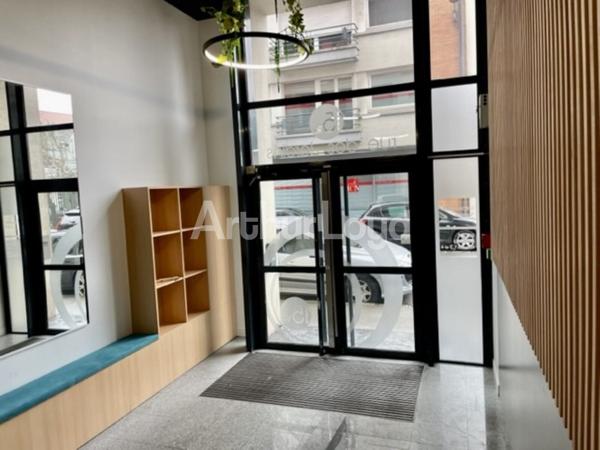 Bureaux en RDC à louer à Lille - Visibilité et accessibilité premium