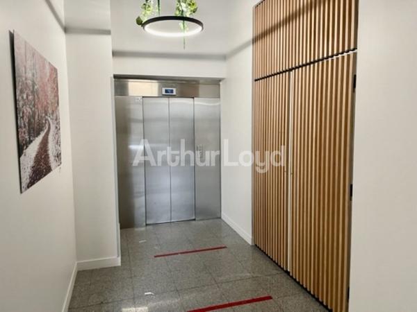 Bureaux en RDC à louer à Lille - Visibilité et accessibilité premium
