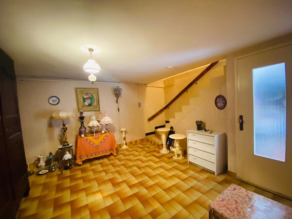 VENTE MAISON F4 SOUS SOL SEMI ENTERRE PREMILHAT Premilhat
