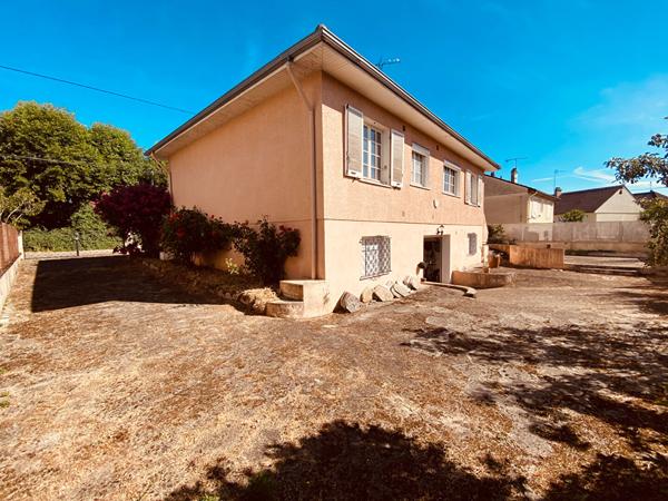 VENTE MAISON F4 SOUS SOL SEMI ENTERRE PREMILHAT Premilhat