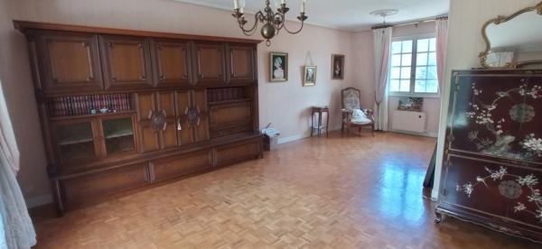 VENTE MAISON F4 SOUS SOL SEMI ENTERRE PREMILHAT Premilhat