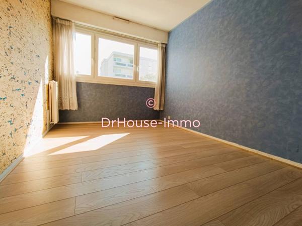 Appartement à louer 3 pièces de 66 m²