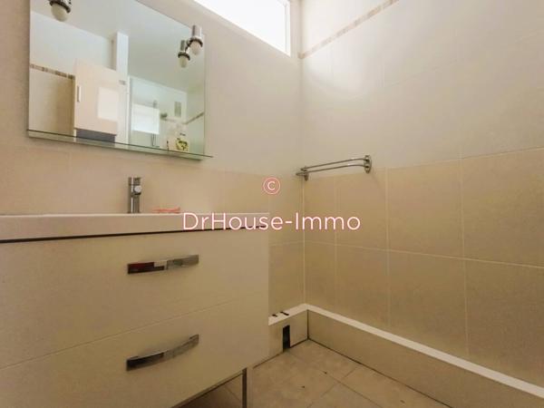 Appartement à louer 3 pièces de 66 m²
