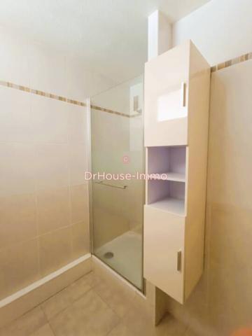 Appartement à louer 3 pièces de 66 m²