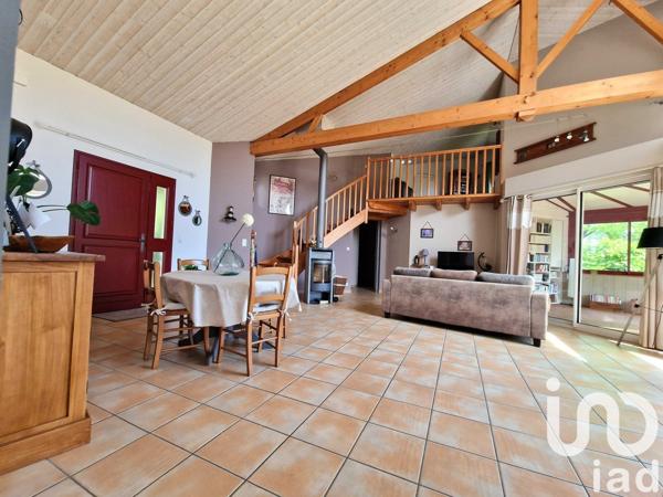 Maison à vendre 7 pièces 175 m² Le Poiré-sur-Vie