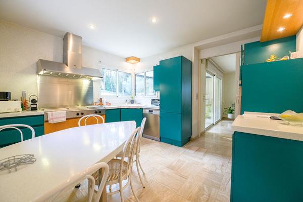 Maison La Flotte 6 pièce(s) 214 m2