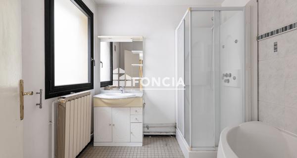 À vendre Appartement 2 pièces 48.48 m² - Lille 59800