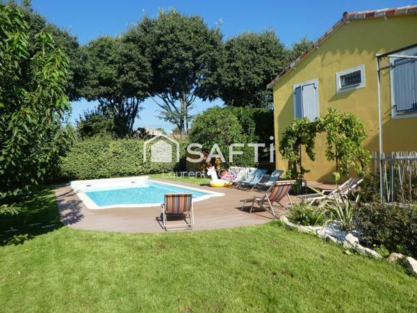 Élégance et confort pour cette maison familiale T6 sans travaux, avec piscine et prestations soignées