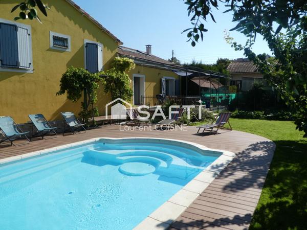 Élégance et confort pour cette maison familiale T6 sans travaux, avec piscine et prestations soignées