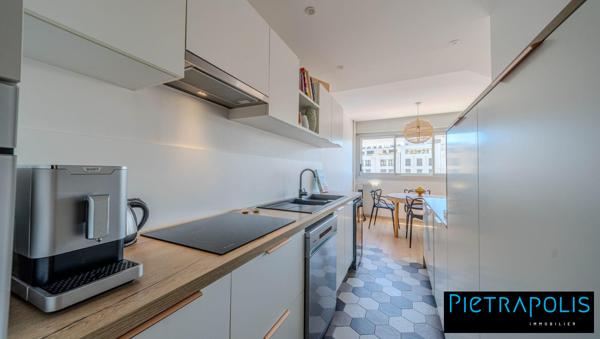 T3 stylé à la rénovation raffinée !