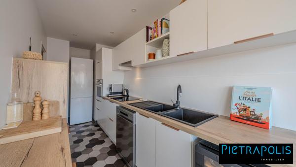 T3 stylé à la rénovation raffinée !