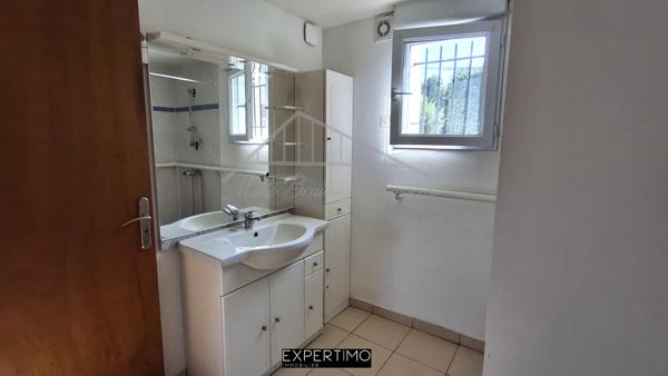 USTARITZ CENTRE – T2 BIS – 58 M² AU SOL – JARDIN PRIVATIF DE 150 M²