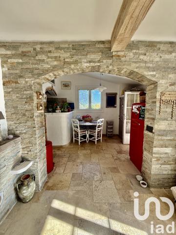 Maison à vendre 4 pièces 136 m² Le Cannet-des-Maures