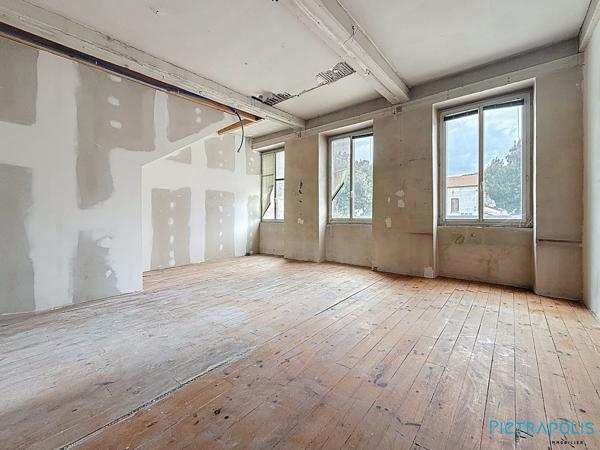 Plateaux centre de Tarare ideal investissement