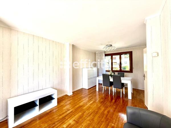 Maison 6 pièces - 83 m² Exclusivité efficity