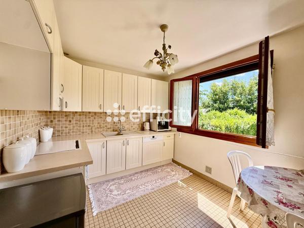 Maison 6 pièces - 83 m² Exclusivité efficity