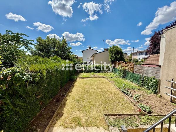 Maison 6 pièces - 83 m² Exclusivité efficity