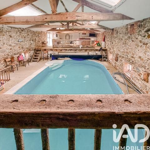 Maison à vendre 10 pièces 236 m² Trémentines