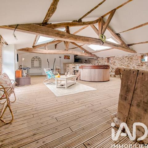 Maison à vendre 10 pièces 236 m² Trémentines