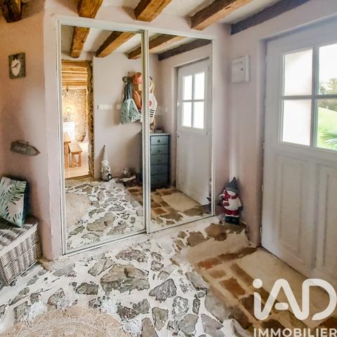 Maison à vendre 10 pièces 236 m² Trémentines