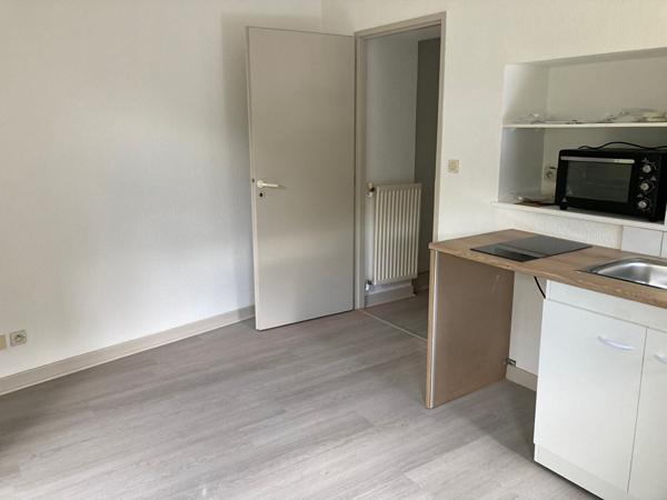Studio CLIMATISE et INDEPENDANT- Montigny Les Metz 1 pièce(s) 17.60 m2