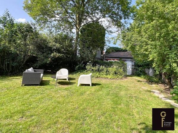 Maison individuelle La Madeleine Secteur La Madeleine 247 m²