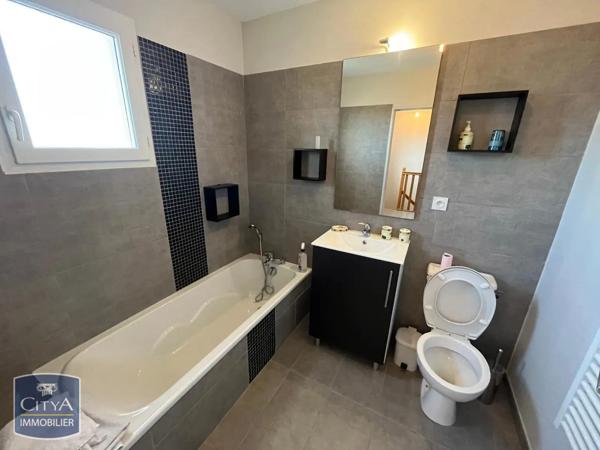 Maison à louer 4 pièces 80.01m² Leucate (11370)