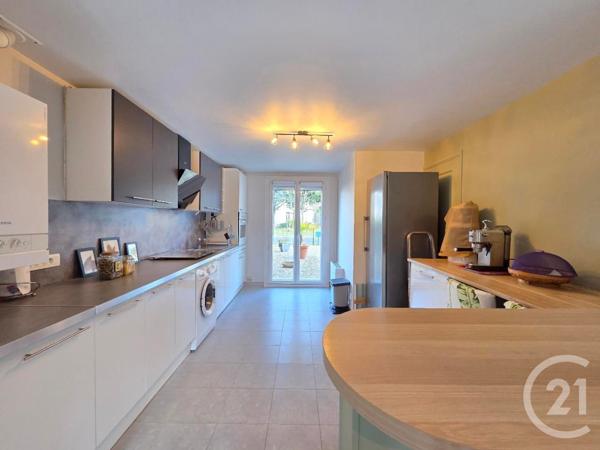 Maison à vendre  4 pièces - 85 m2 ST PIERRE LES NEMOURS - 77